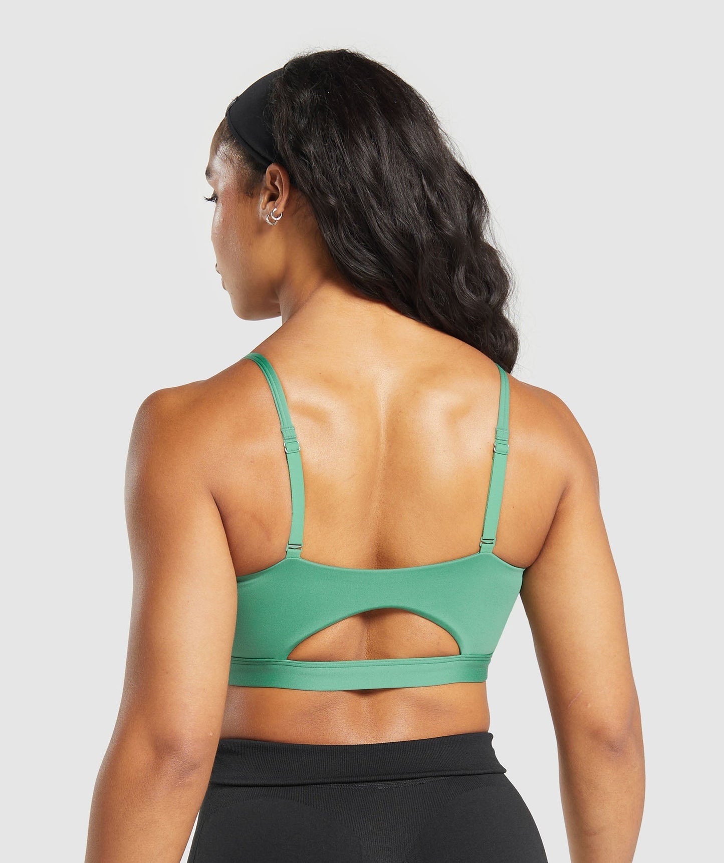 Cut Out Bandeau - US 7462
