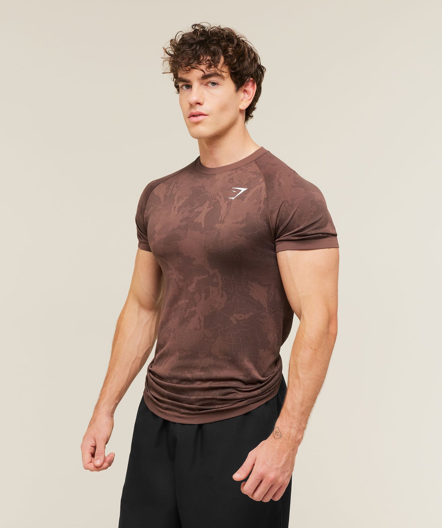 Geo Seamless T-Shirt - US 6443