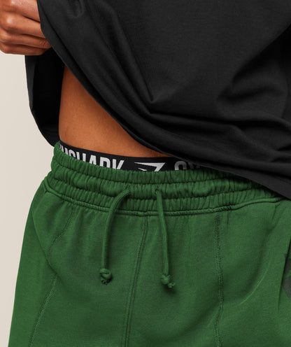 Accent Graphic Sweat Shorts - US 8214