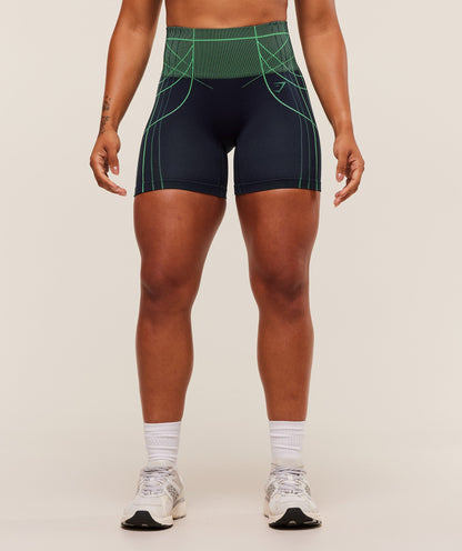 Apex Seamless Tank - US 5733