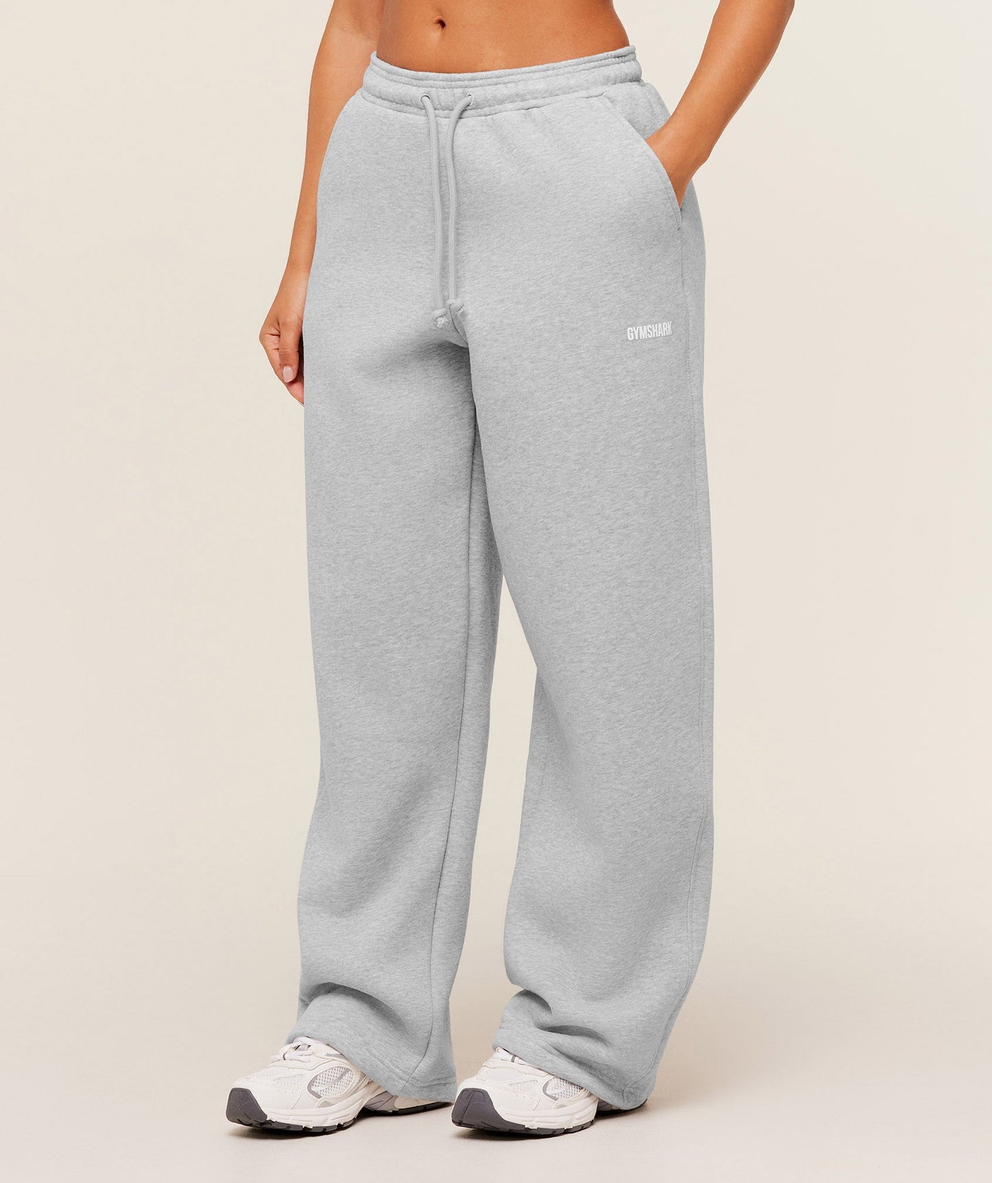 Cosy Luxe Straight Leg Short Joggers - US 3272