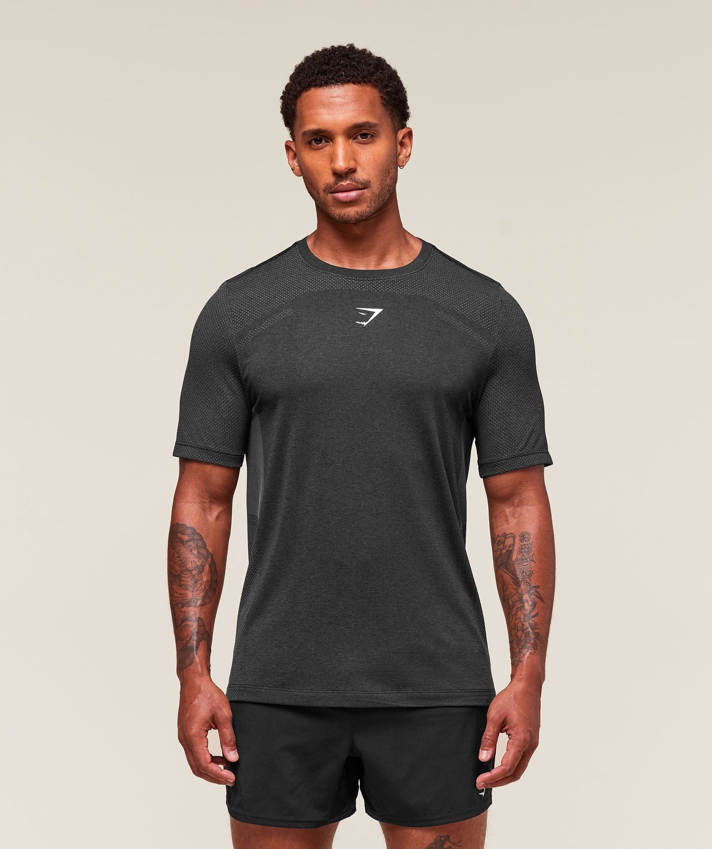 Lightweight Seamless T-Shirt - US 8471