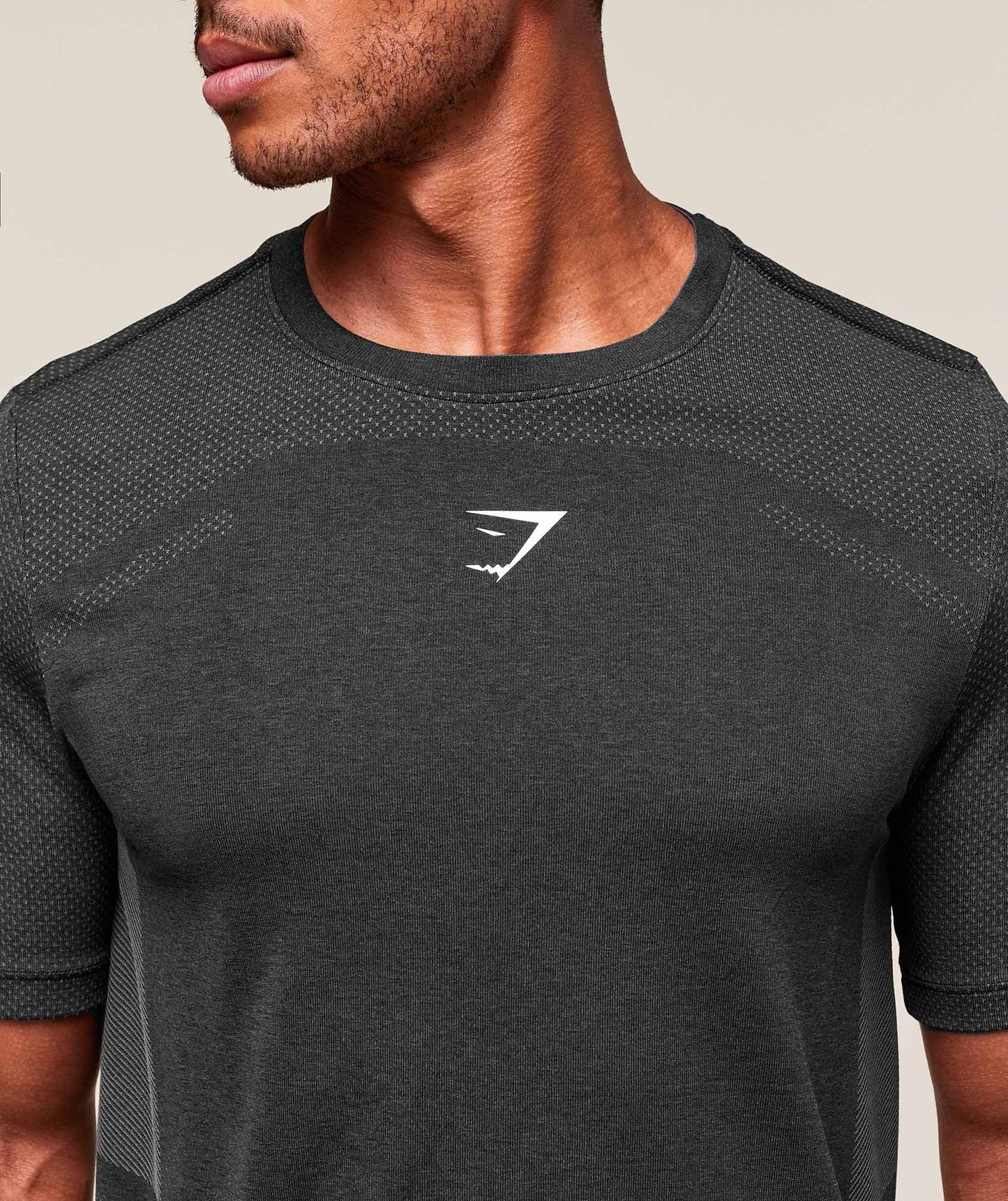 Lightweight Seamless T-Shirt - US 8471