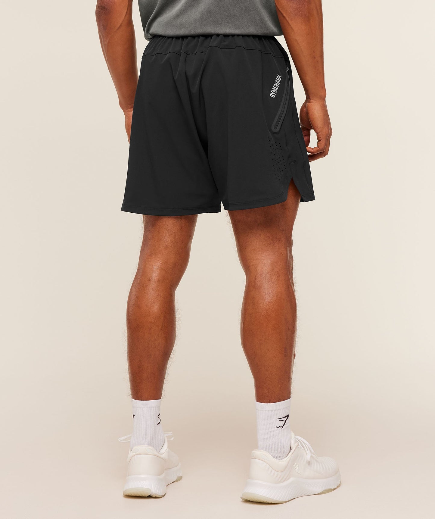 Sport Hybrid 6\" Shorts - US 6612