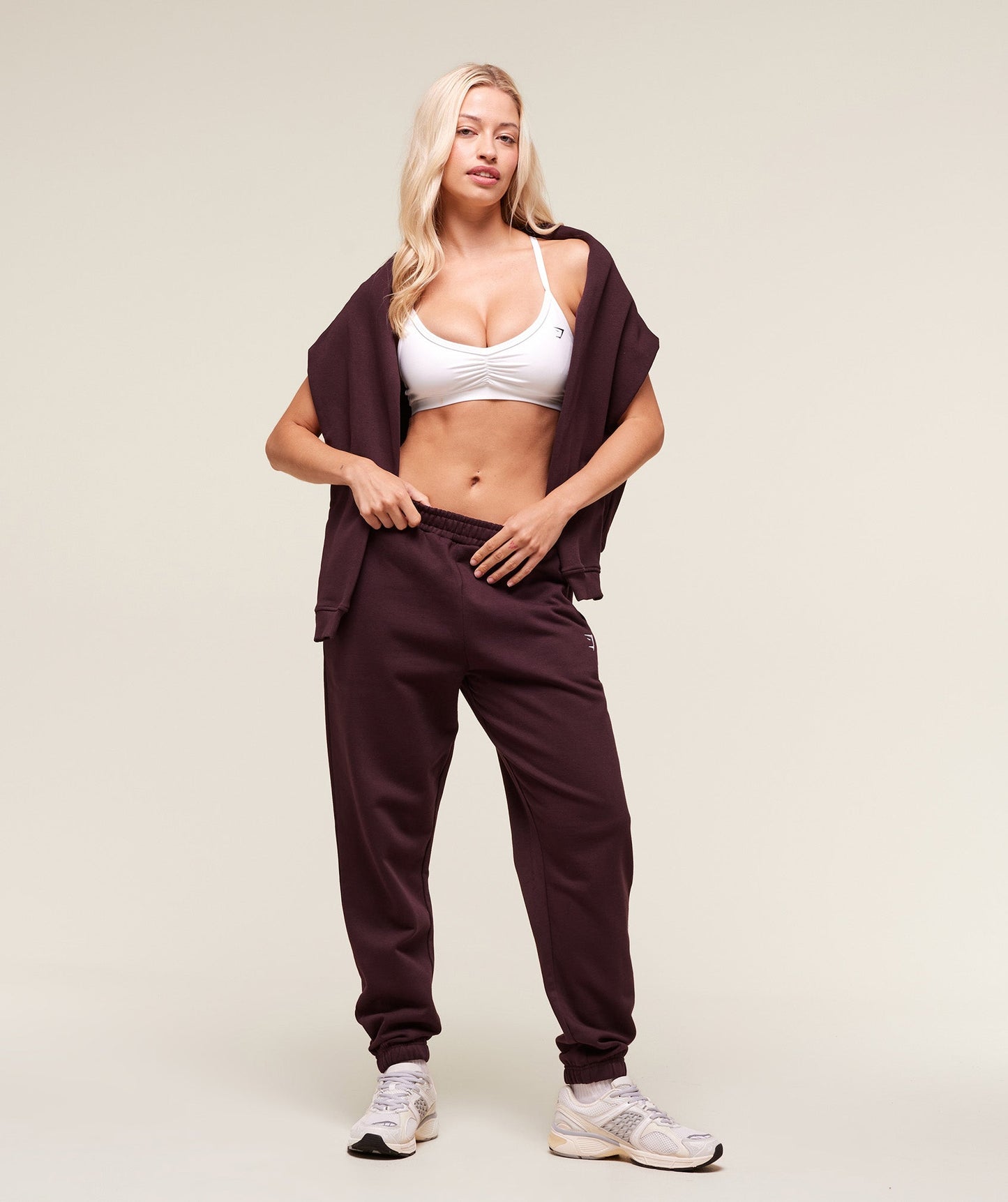 Training Regular Fleece Joggers - US 8206